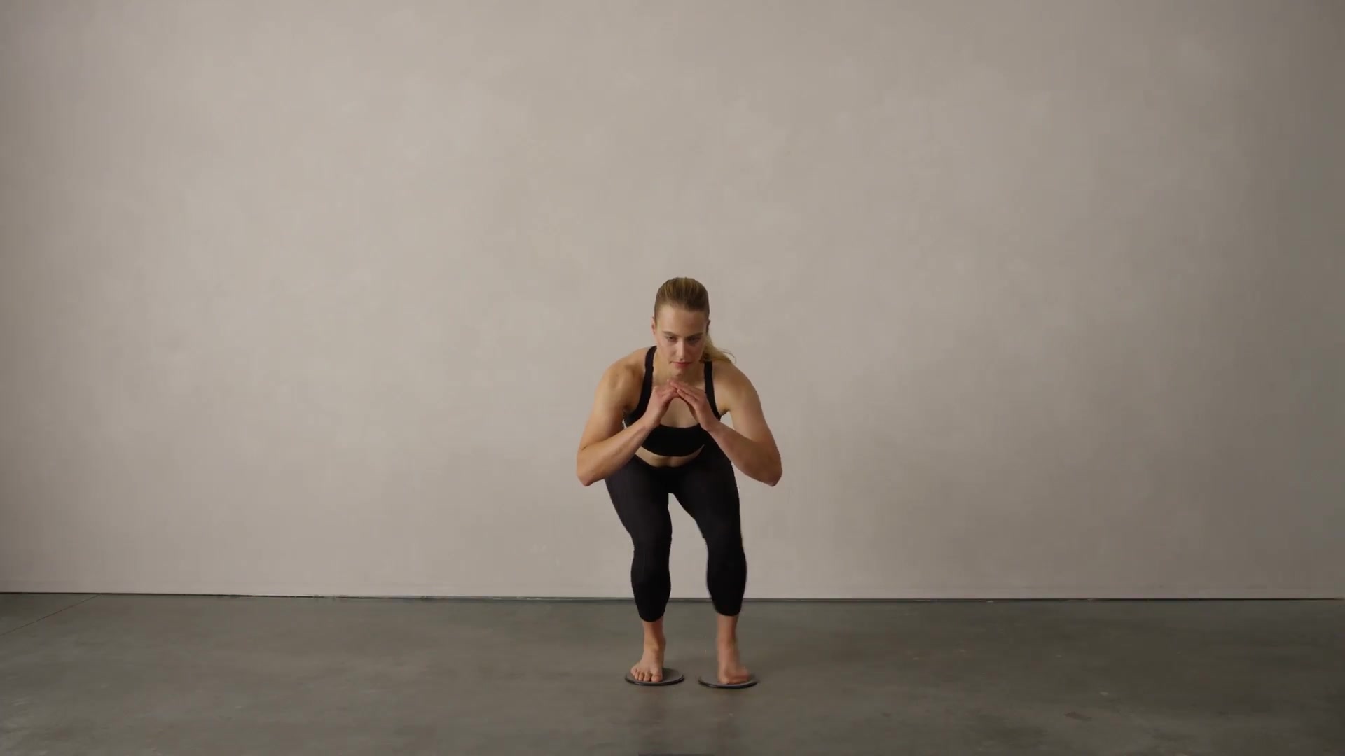 Low Alternating Lateral Lunge Video, Instructions & Variations